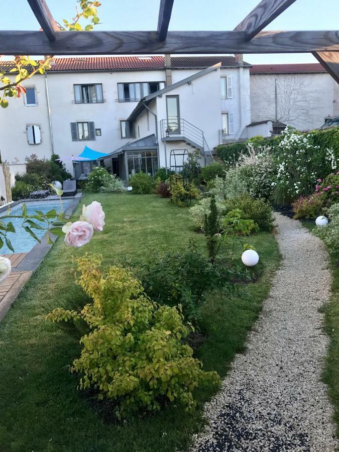 De La Chambre Au Jardin Belleville-en-Beaujolais Exterior photo